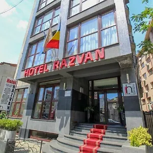 oteli̇ zi̇yaret edi̇n